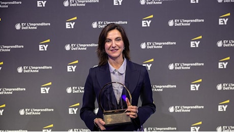 Azimut-Benetti, alla presidente Giovanna Vitelli il premio EY per l'«imprenditore dell'anno»