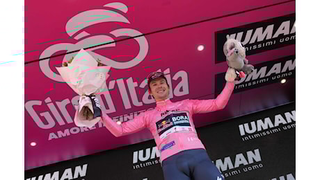 Giro d'Italia 2025, Primož Roglič subito in testa alla generale: Come Pogačar l'anno scorso? L'importante è averla addosso a Roma...