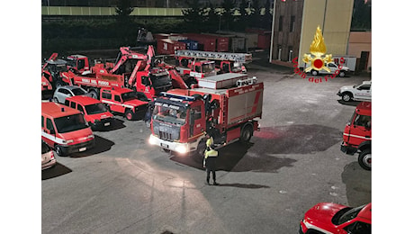 Crolla palazzina a Sessa Aurunca: quattro persone estratte vive dalle macerie