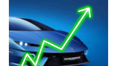 L’auto made in Italy che non conosce crisi, boom impressionante di ordini: prezzo inaudito per averla prima di tutti