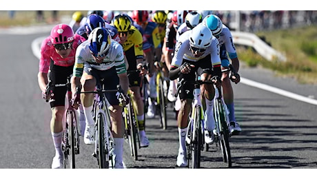 Giro d'Italia 2025 - 1a tappa: Durazzo - Tirana (prima parte) - Video