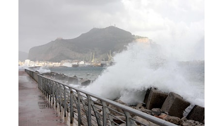 Allerta meteo in tre province della Sicilia, l’avviso della Protezione civile