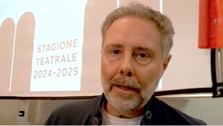 Filippo Vernassa, il direttore artistico del teatro Celebrazioni indagato per usura e tentata estorsione: «Un giorno orribile, nego tutto»