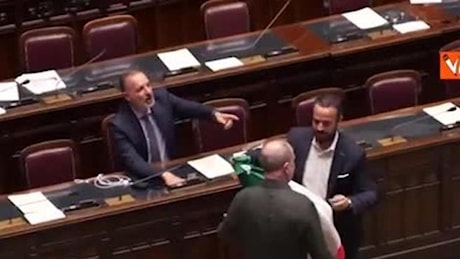 Autonomia, lite e polemiche dopo la decisione della Consulta. La Lega: «Avanti»; Pd e M5S: «No testo bocciato»