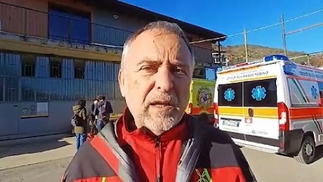 Speleologa intrappolata Mauro Guiducci (vice presidente soccorso alpino): Continuiamo a lavorare nel recupero della barella