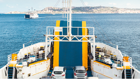 Traghetti Sardegna, prezzi in aumento: quanto spende una famiglia