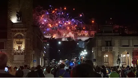 Capodanno a Bergamo, l’appello del Comune: «No ai fuochi d’artificio»