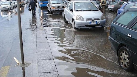 Maltempo in Campania, allerta meteo Gialla con temporali e vento forte dalle 18 di domenica alla stessa ora di lunedì