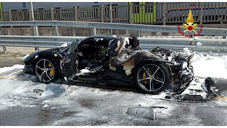 Ferrari 296 GTS esplode e va in fiamme a Mestre: distrutto il super bolide da 320 mila euro