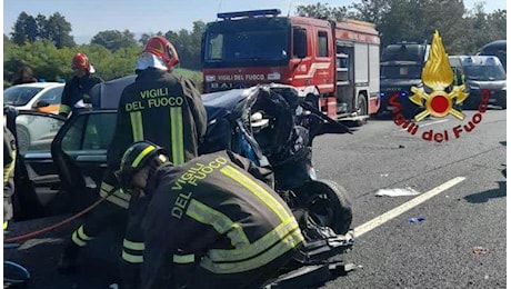 Schianto sull’A1 vicino Roma: morto un uomo, un altro in codice rosso