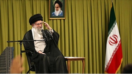 Khamenei chiede l'esecuzione di Netanyahu