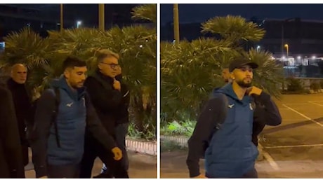 Lazio arrivata a Napoli, accoglienza glaciale per i ragazzi di Baroni a un passo dal Maradona | VIDEO CN24