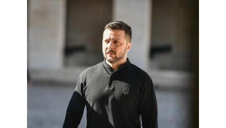 Ucraina, in agenda Zelensky visita da Meloni giovedì: tappa a Roma in stand - by per Ramstein