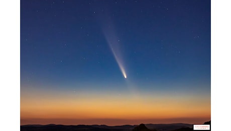 La cometa del secolo, Tsuchinshan-Atlas, visibile a occhio nudo! Come e quando è possibile vederla?