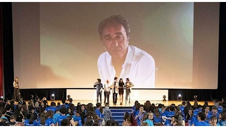 Paolo Sorrentino al Giffoni film Festival: «Partenope? È un'ode alla gioventù»