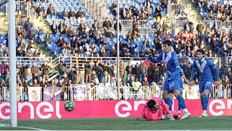 Terzo pareggio in tre gare per Bisoli, ma il 3-3 contro il Modena regala emozioni