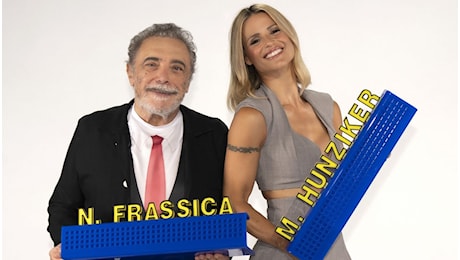 Striscia la Notizia, le prime foto di Michelle Hunziker e Nino Frassica. E c’è il velino