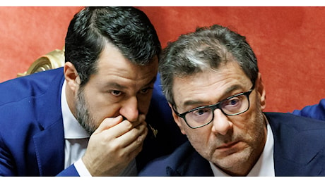 L’offerta di Unicredit manda in tilt il governo. Giorgetti invoca il golden power, Salvini evoca complotti