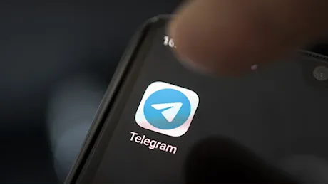 Telegram cambia rotta: fornirà i dati utenti in caso di processo