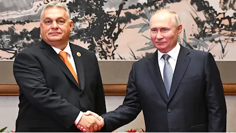 Orban, venti Paesi Ue contro di lui: “Condotta sleale”. Ecco perché su Russia e Ucraina nessuno gli ha chiesto di mediare