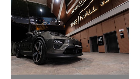 Al The Mall di Sanremo presentata la nuova Porsche Macan 4 Electric