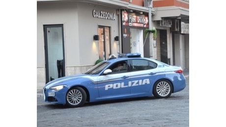 La polizia di stato di Crotone esegue diversi controlli per prevenzione e repressione contro la vendita illegale di materiale esplodente - Calabria Reportage