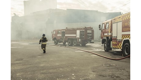 Ucraina, droni russi contro Kiev. Colpito ospedale a Sumy, 6 morti