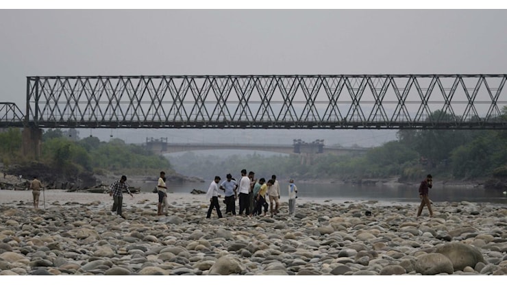 Non solo missili, l’India rilancia la guerra dell’acqua contro il Pakistan: dighe e inondazioni, le armi in mano a Nuova Delhi - Il Fatto Quotidiano Non solo missili, l’India rilancia la guerra dell’acqua contro il Pakistan: dighe e inondazioni, le armi in mano a Nuova Delhi - Il Fatto Quotidiano