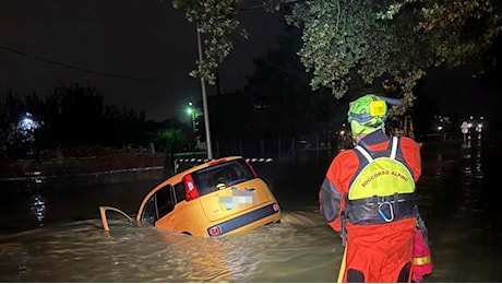 Chi era Simone Farinelli, il 20enne morto nell’alluvione di Pianoro