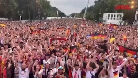 Euro 2024: Germania ai quarti, tifosi tedeschi in festa