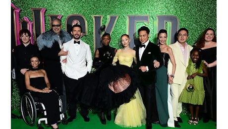 Wicked, il cast del film con Ariana Grande dal 21 novembre al cinema. FOTO