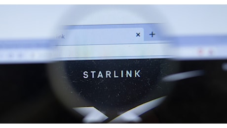 Starlink usato per connettere le aree remote in ritardo con la fibra. Il Governo ci sta pensando