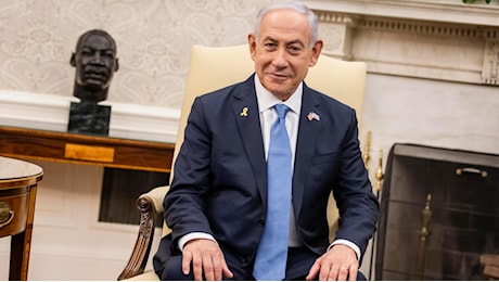 Via libera di Starmer alla richiesta di arresto dell'Aja per Netanyahu. Vertice a Roma Cia-Mossad-Qatar-Egitto sugli ostaggi