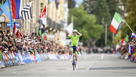 Pogacar e il gusto dell'impresa: da Adorni a Remco e Van der Poel, quando il Mondiale arriva in fuga