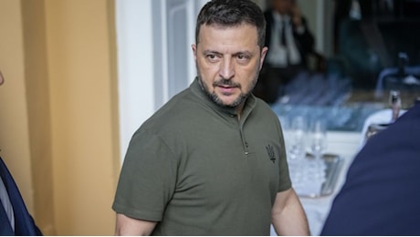 Guerra Ucraina, Zelensky a Cernobbio: Attaccare Cremlino? Peccato non si può e ringrazia l'Italia