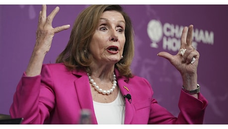 Nancy Pelosi contro Biden: La sconfitta di Kamala? Lui doveva lasciare prima