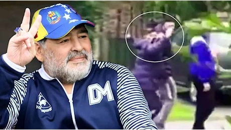 Maradona si emoziona raccondando cosa succedeva a Napoli quando non segnava | VIDEO