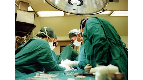 Chirurgia, asportata massa tumorale benigna di 5 chili nel Trapanese