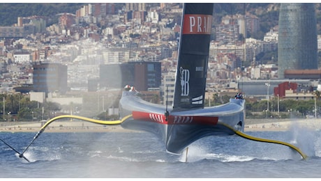 Luna Rossa squalificata prima della partenza contro Alinghi, ora sfida a Ineos per lo spareggio. Cosa è successo