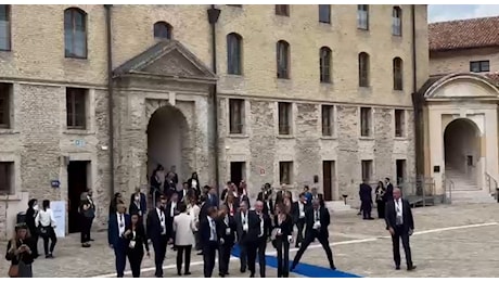 G7 Salute, l'immancabile foto di famiglia: Ancona rispetta il cerimoniale nei dettagli