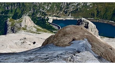 La Marmolada come una 'toilette'. Trovati centinaia di rifiuti di tutte le epoche