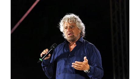 Beppe Grillo: Rivendico il diritto all'estinzione del M5S