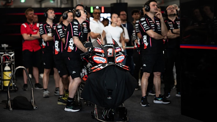 MotoGP, Rivola: “Le prestazioni in secondo piano. Siamo al fianco di Jorge Martin - Motosprint MotoGP, Rivola: “Le prestazioni in secondo piano. Siamo al fianco di Jorge Martin - Motosprint