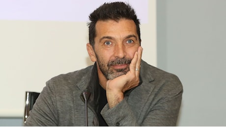 E’ una Juventus in fase di costruzione, Buffon: “Basta con il paragone tra Thiago Motta ed Allegri”