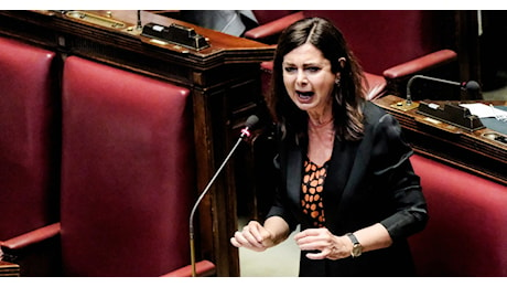Laura Boldrini contro Donzelli: Deduciamo che per lui razzismo e nazismo vanno bene