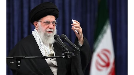 Guerra in Siria, Khamenei: Usa e Israele dietro quanto accaduto. LIVE