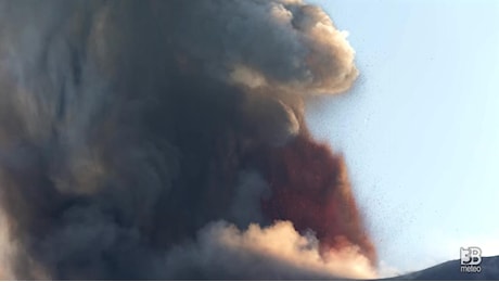 Cronaca eruzione Etna: la prima fase del parossismo - VIDEO