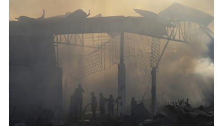Gaza, almeno 27 morti in raid israeliani nelle ultime ore
