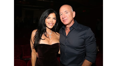 Jeff Bezos sposerà Lauren Sanchez dopo Natale, tutti i dettagli delle nozze da 600milioni di dollari