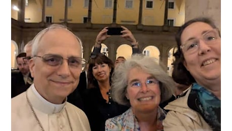 Dai selfie alla cena con i cardinali, ecco cosa ha fatto Papa Leone XIV dopo l'elezione